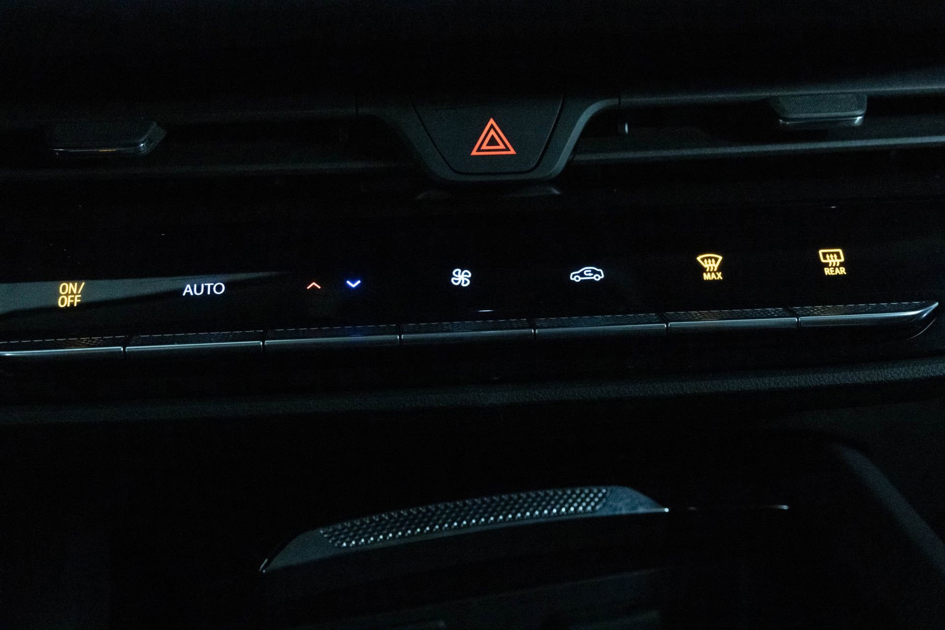 2025 BUICK ENVISION - Image 24