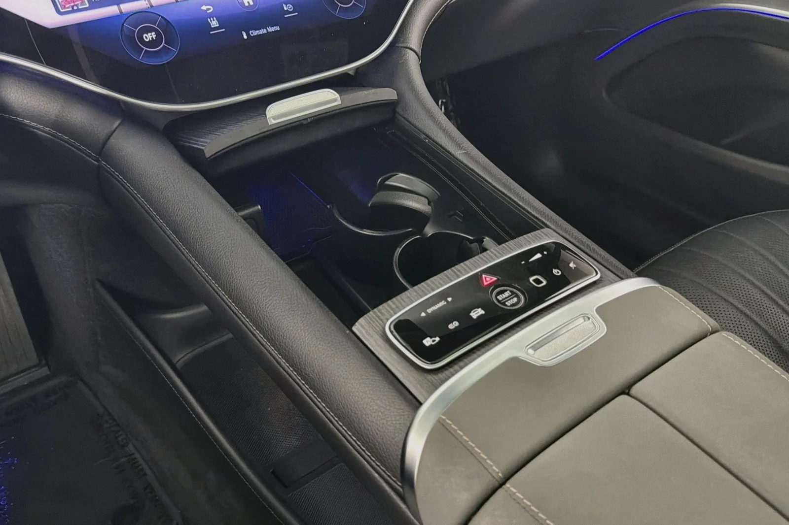 Used 2023 Twilight Blue Metallic Mercedes-Benz 580 image 6