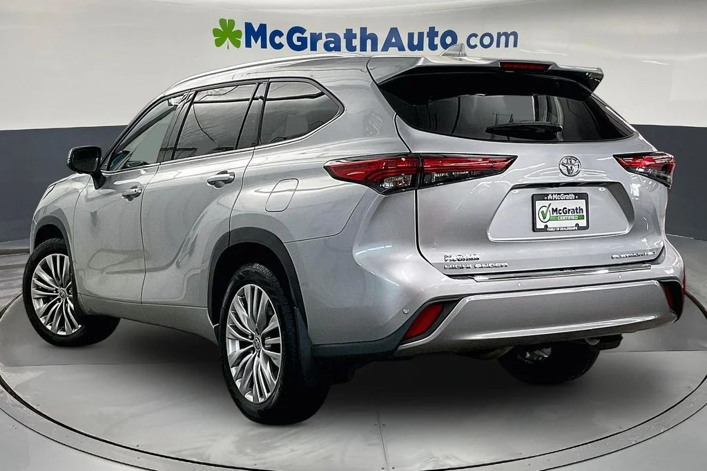 Certified Used 2023 Silver Toyota Platinum image 3