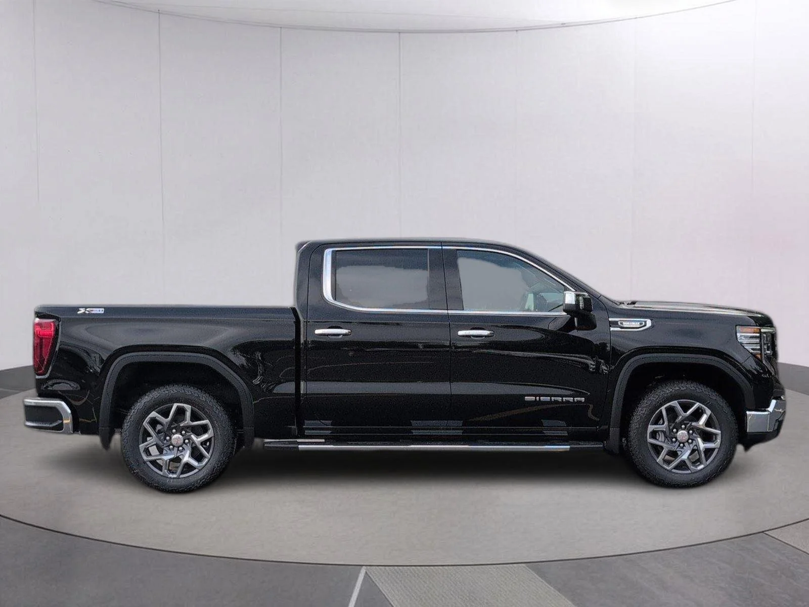 New 2026 Onyx Black GMC SLT image 7