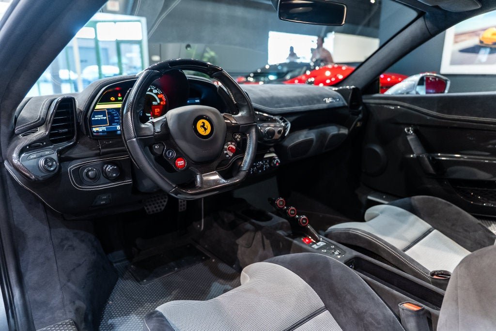 Used 2015 Grigio Titanio Metall Ferrari Speciale image 35
