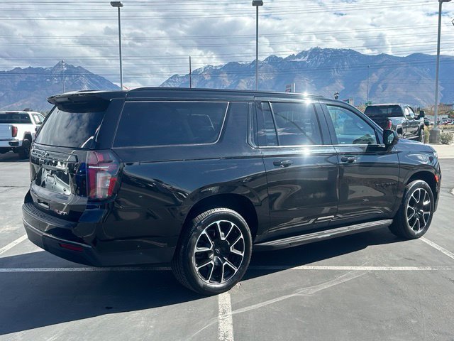 2022 Chevrolet Suburban RST - Photo 7