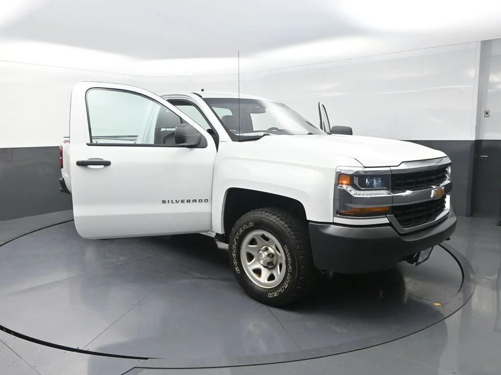 Used 2018 White Chevrolet WT image 30