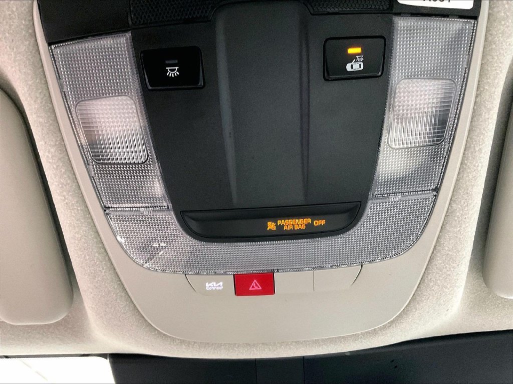 Used 2023 Gray Kia Wind image 26