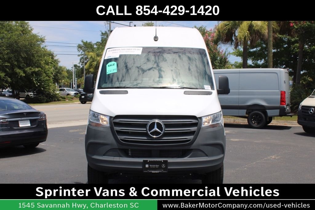 Used 2024 White Mercedes-Benz 170 Allwheel Drive image 3