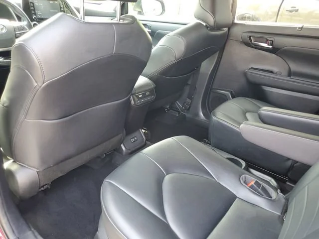 Used 2021 Red Toyota XLE image 23