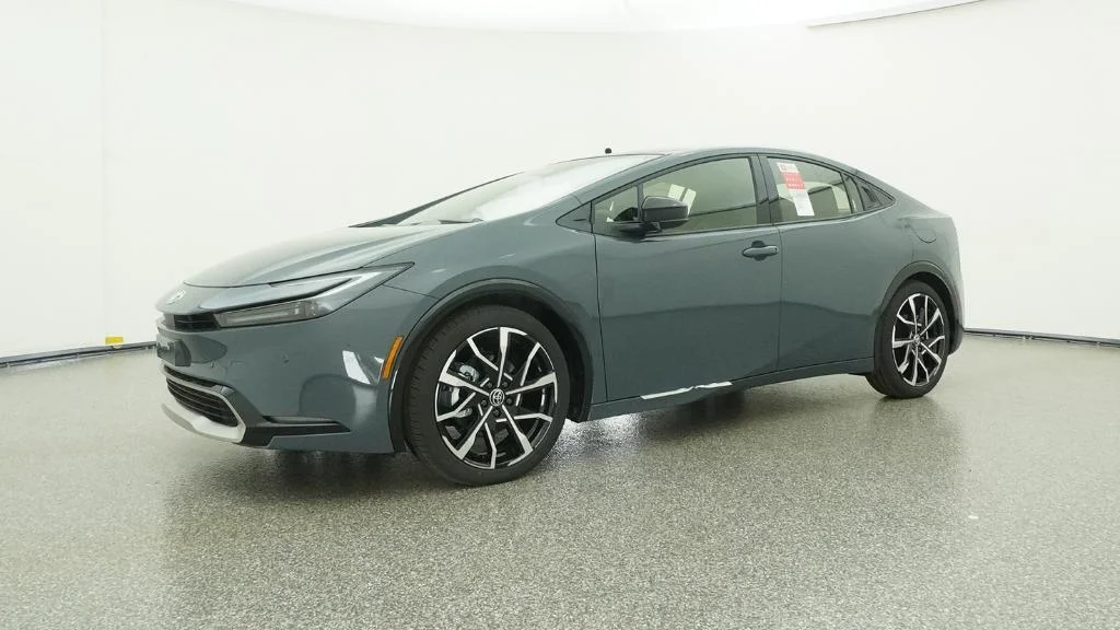 New 2026 Guardian Gray Toyota XSE image 34