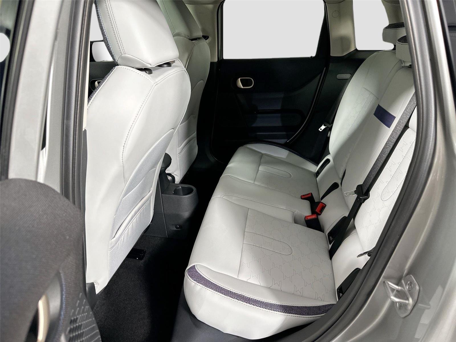 2025 MINI Hardtop 4 Door S - Photo 19