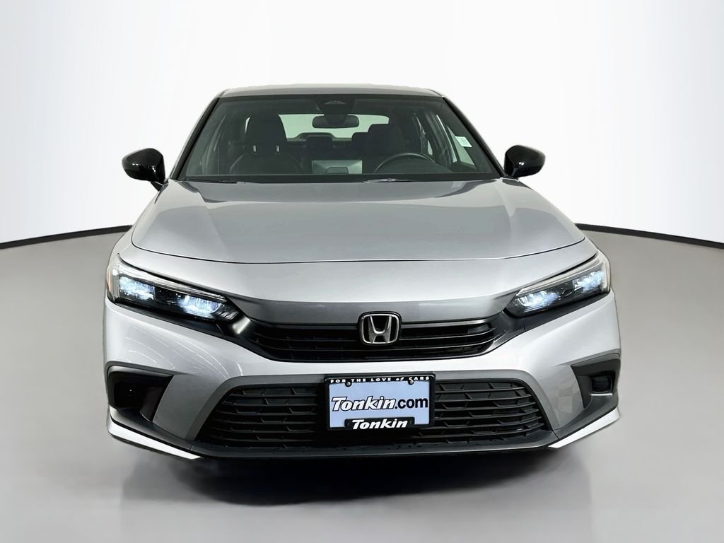 Used 2023  Honda Sport image 2