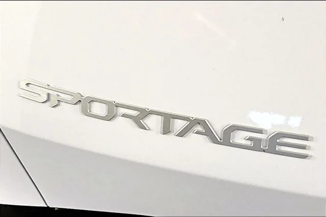 New 2026 White Kia EX image 9
