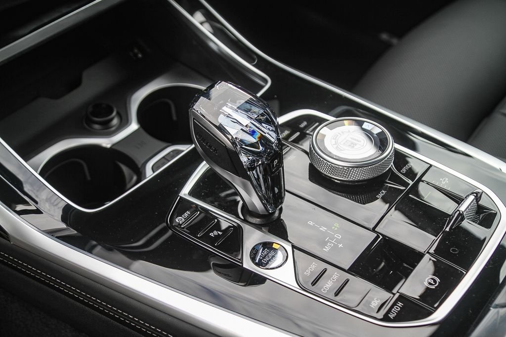 2026 BMW X7 ALPINA XB7 - Photo 17