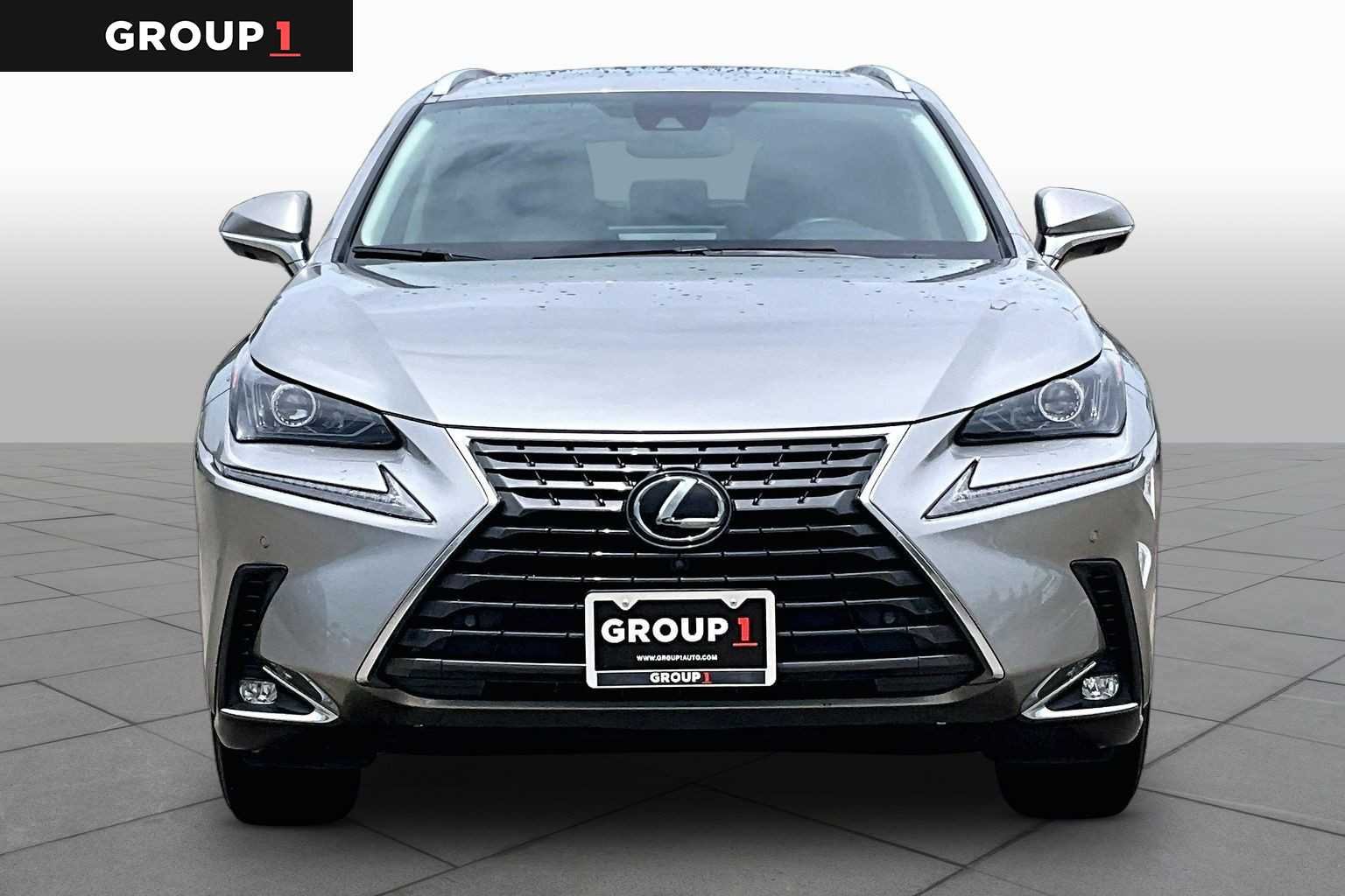 Used 2021 Atomic Silver Lexus  image 4