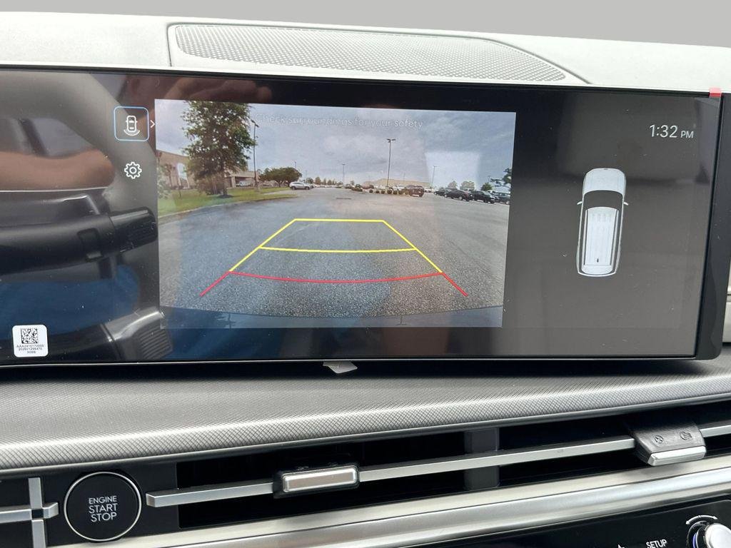 New 2026 Hampton Gray Hyundai SE FWD image 17