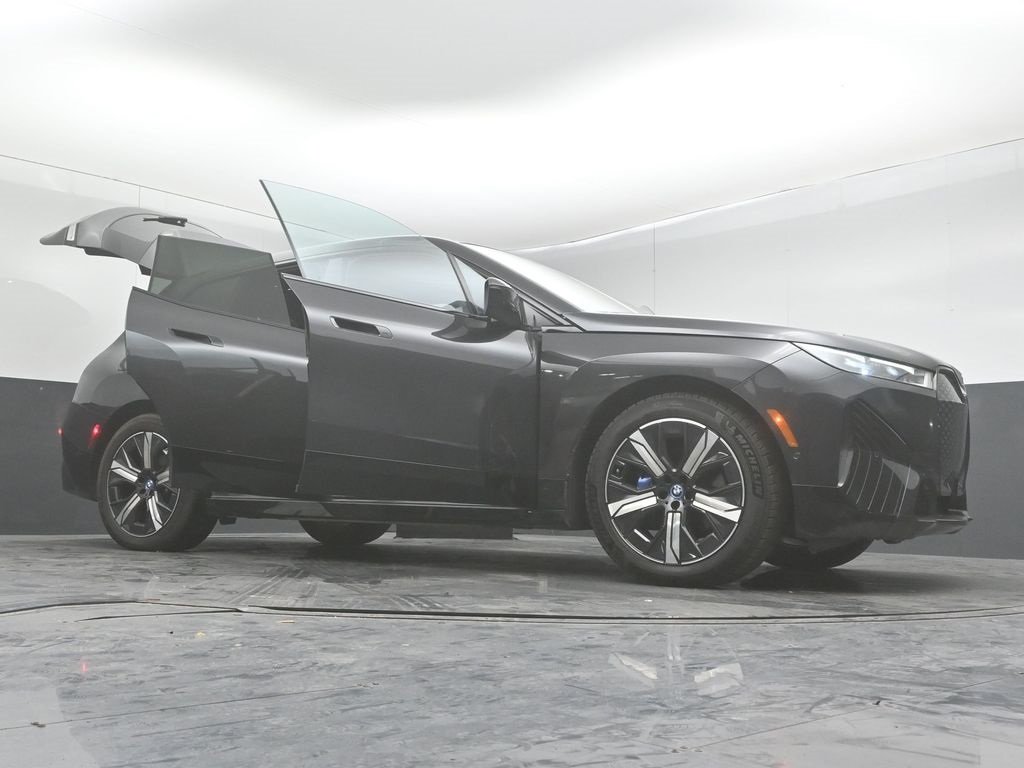 2023 BMW IX - Image 54