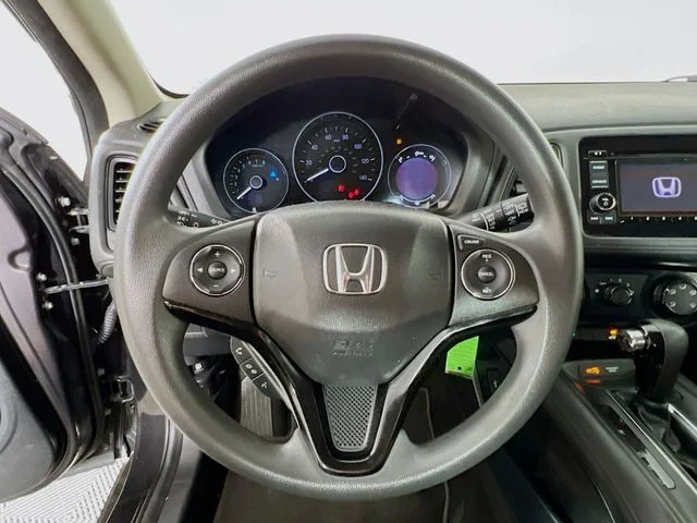 2017 Honda HR-V LX - Photo 12