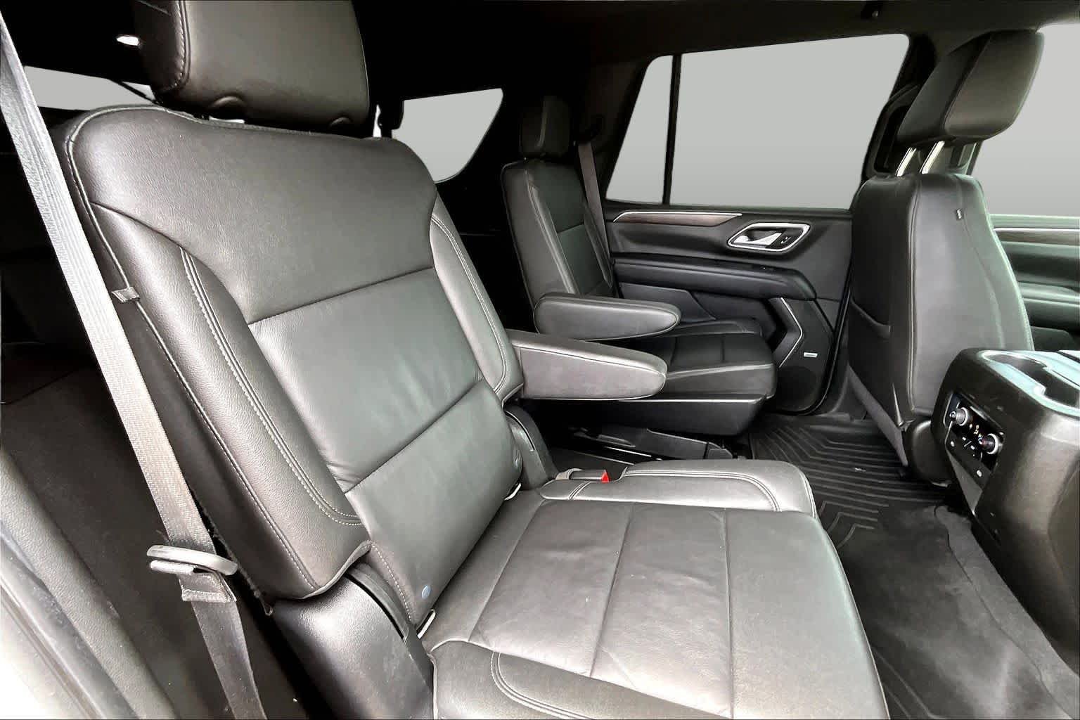 Used 2022 Summit White Chevrolet Z71 image 20
