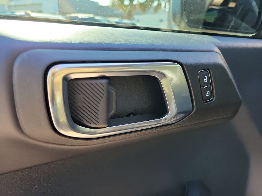 2025 Ford Bronco 4-Door Badlands - Photo 16