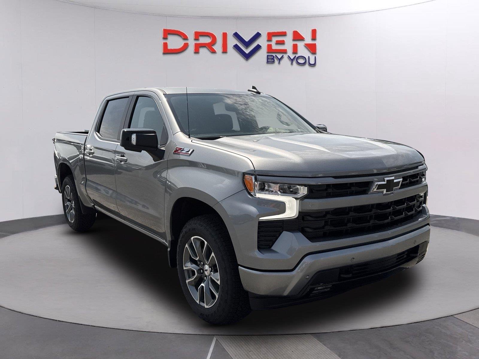 New 2026 Sterling Gray Metallic Chevrolet RST image 2