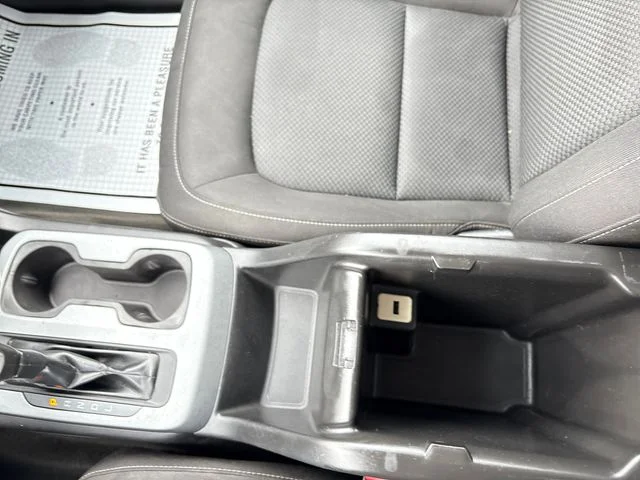 Used 2018 Black Chevrolet LT image 25