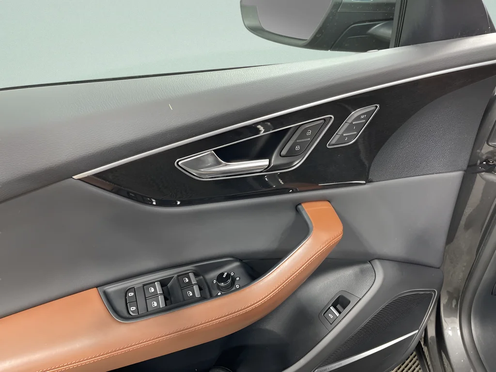 2022 Audi Q8 Premium Plus - Photo 19