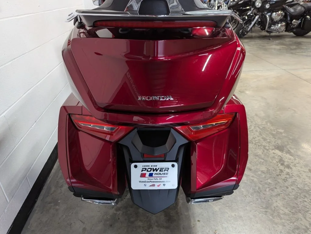 Used 2018 MAROON Honda Powersports Tour Candy Ardent Red image 12