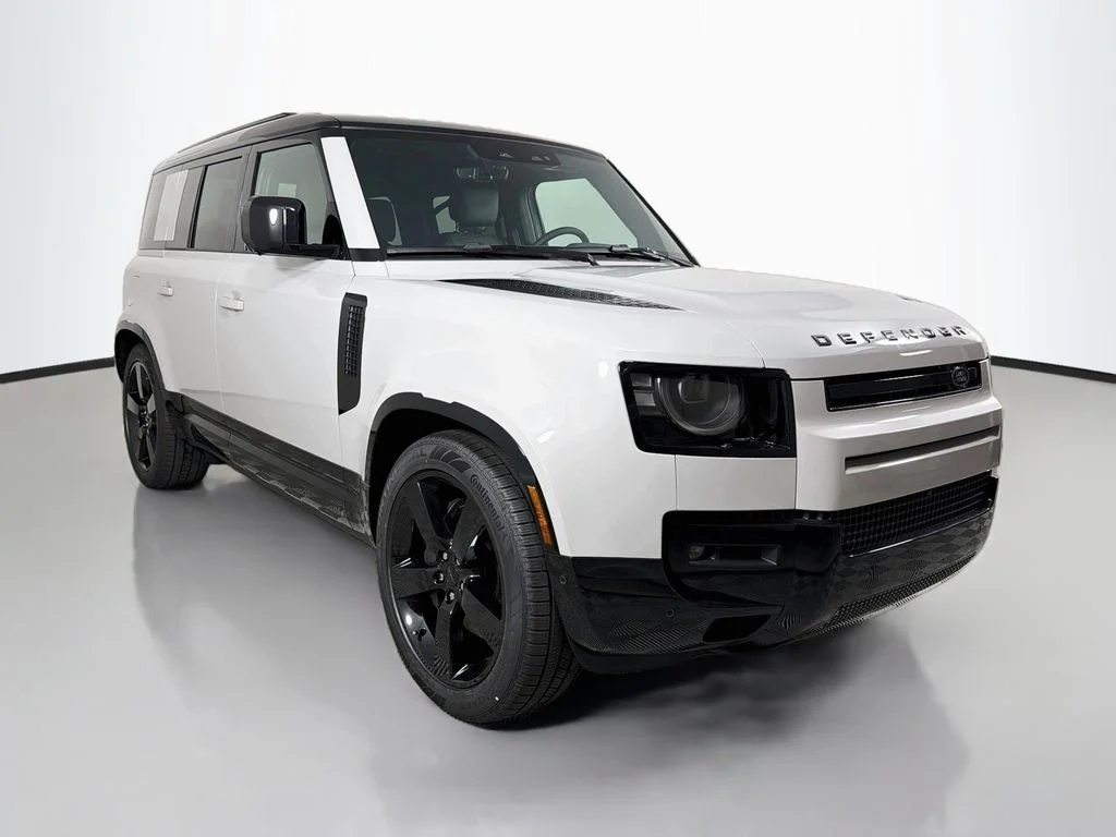New 2026 Borasco Grey Land Rover X-Dynamic SE image 3