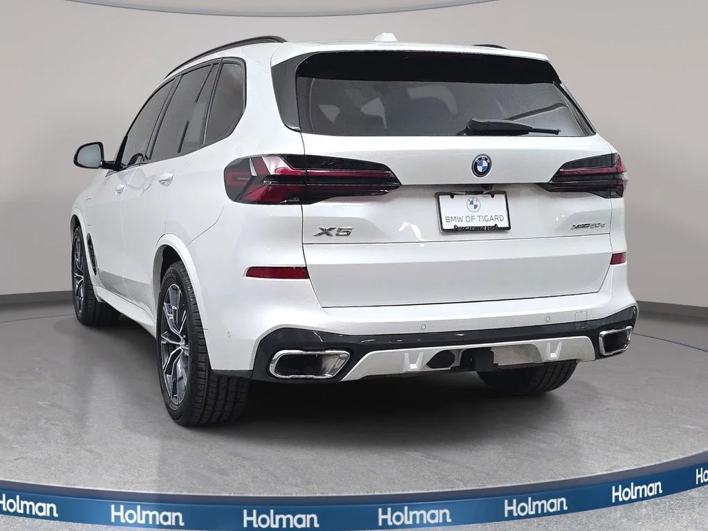 Used 2024 Mineral White Metallic BMW xDrive50e image 6