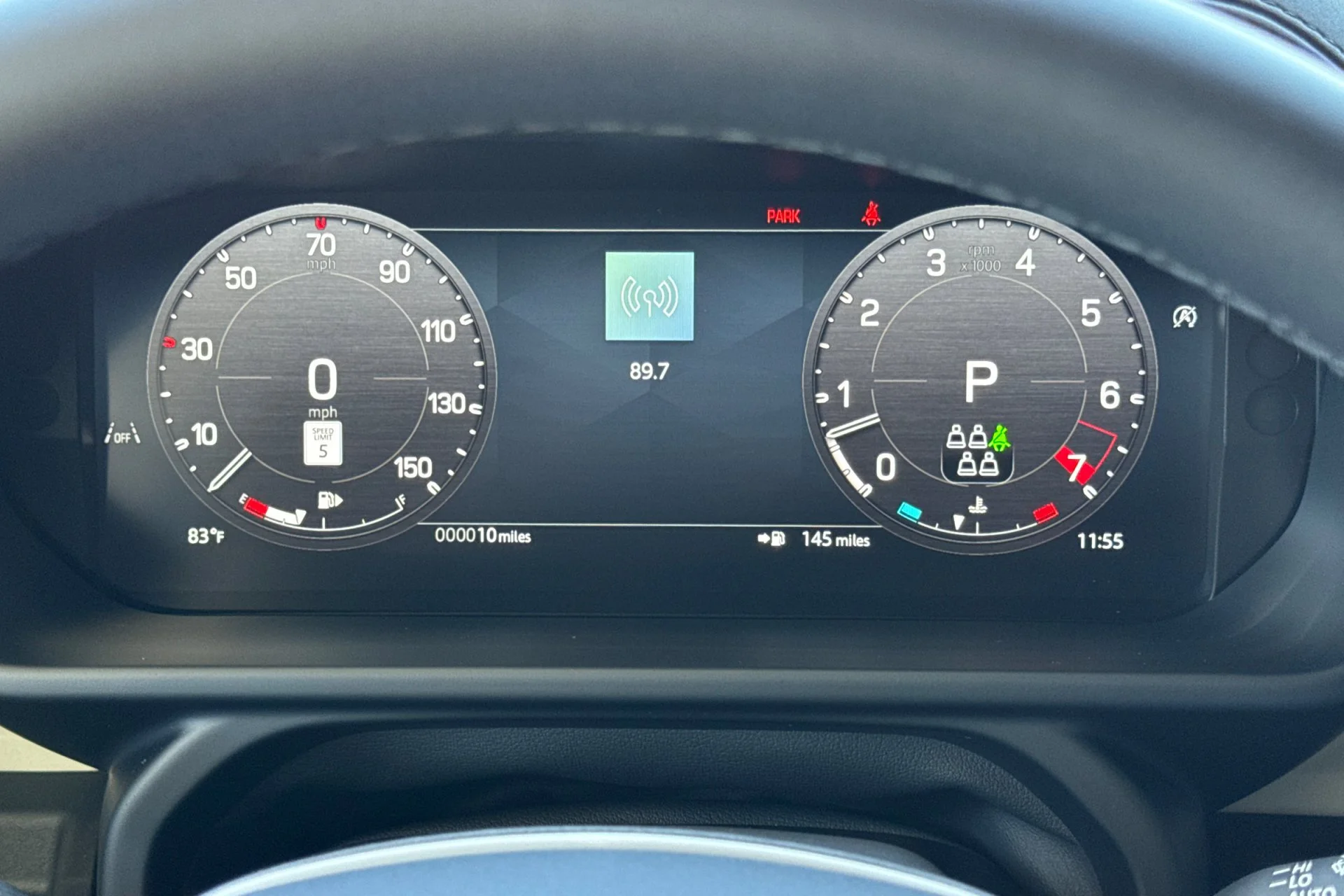 New 2026 Fuji White Land Rover X-Dynamic SE image 27