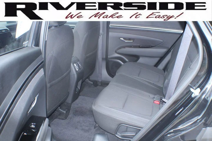 Used 2022 Phantom Black Hyundai SEL image 16