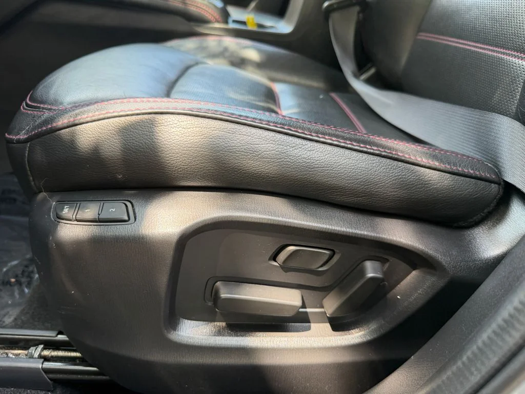 Used 2024 Gray Metallic Mazda 2.5 S Carbon Edition image 16