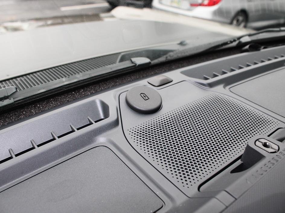 Used 2025 Gray Ford Badlands image 21