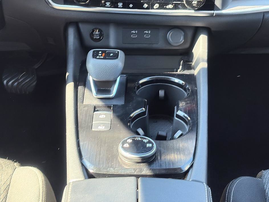 Used 2024 Gun Metallic Nissan SV image 33