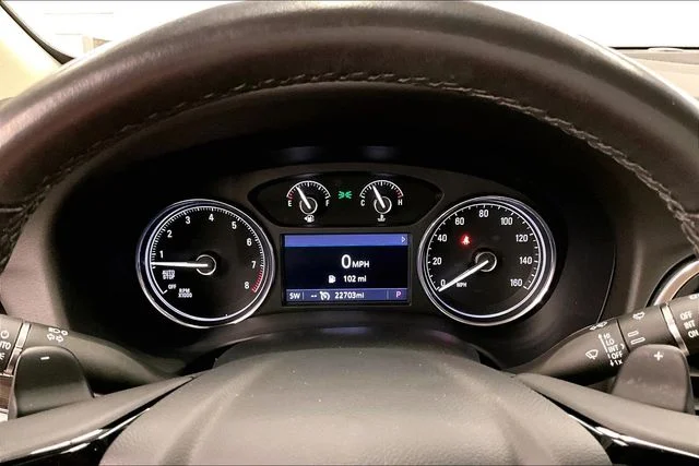 Used 2023 Ebony Twilight Metallic Buick Essence image 28