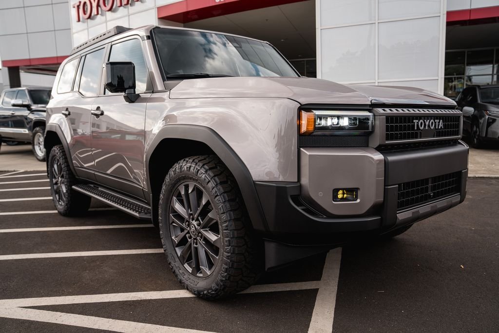 New 2027 Ice Cap Toyota Land Cruiser image 10