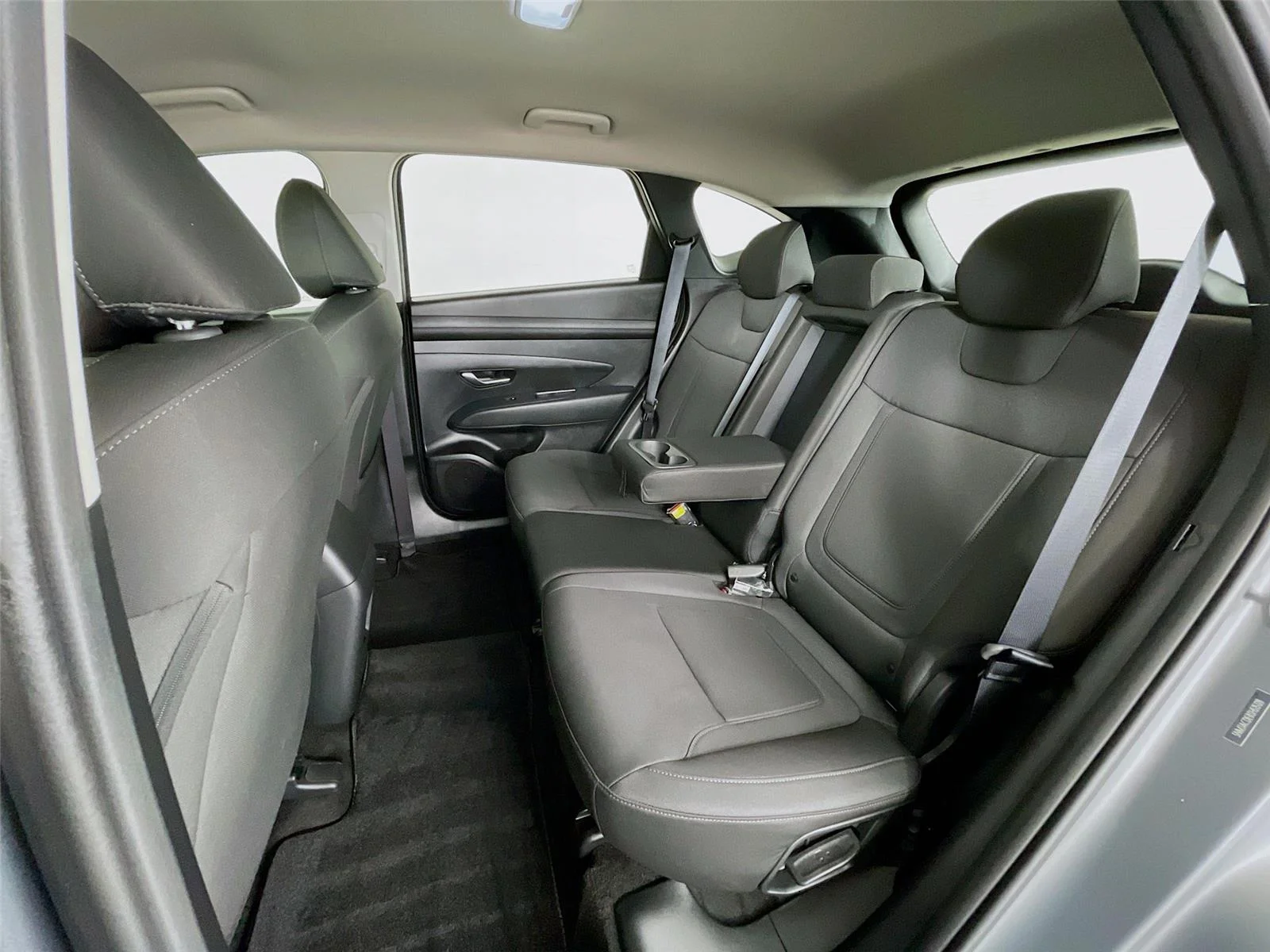 Used 2025 Ecotronic Gray Matte Hyundai SE image 25