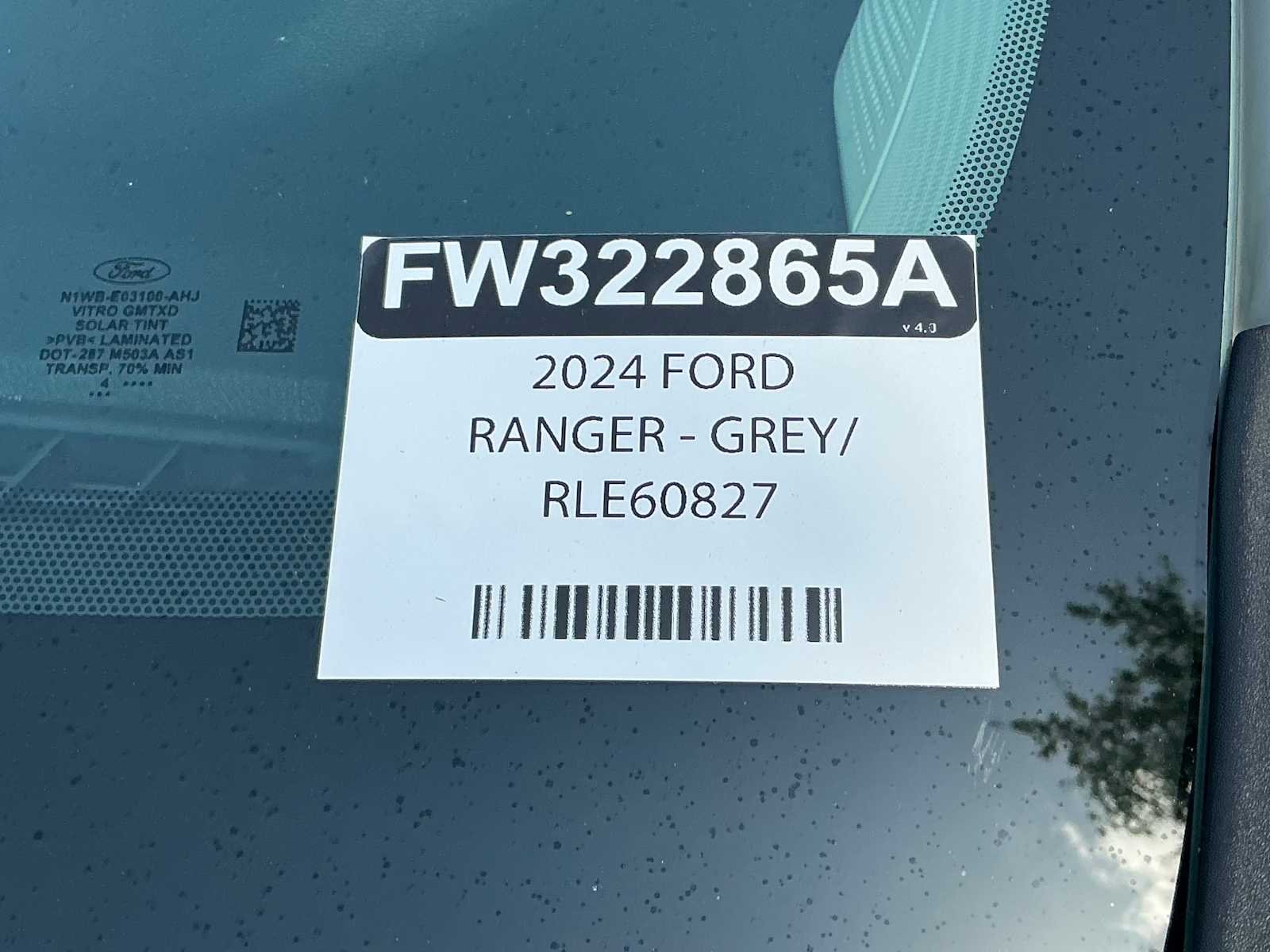 Used 2024 Cactus Grey Ford XLT image 30
