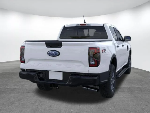 New 2026 Oxford White Ford XLT image 30