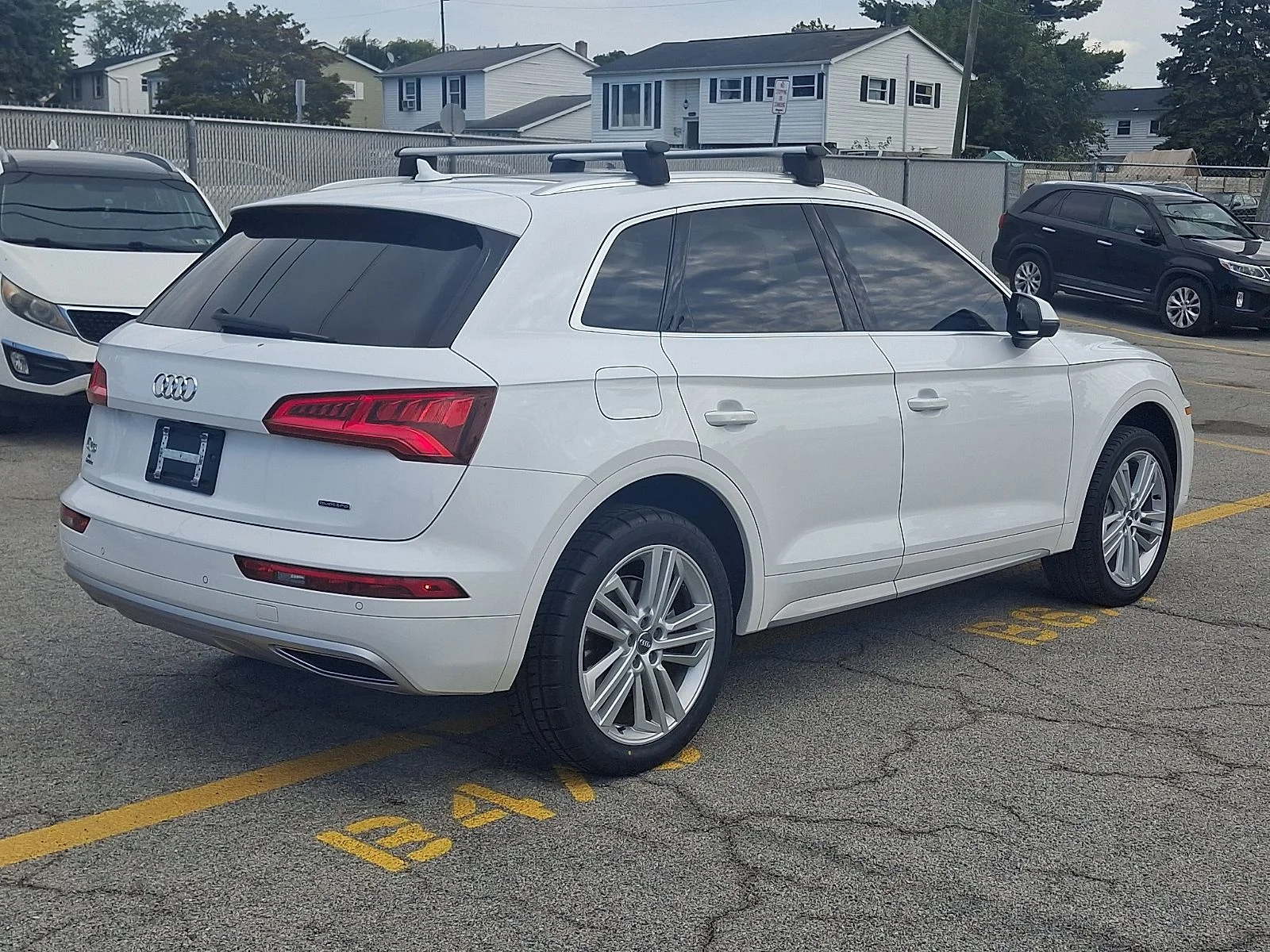 Used 2020 Audi Q5 Premium Plus with VIN WA1BNAFY2L2031525 for sale in York, PA