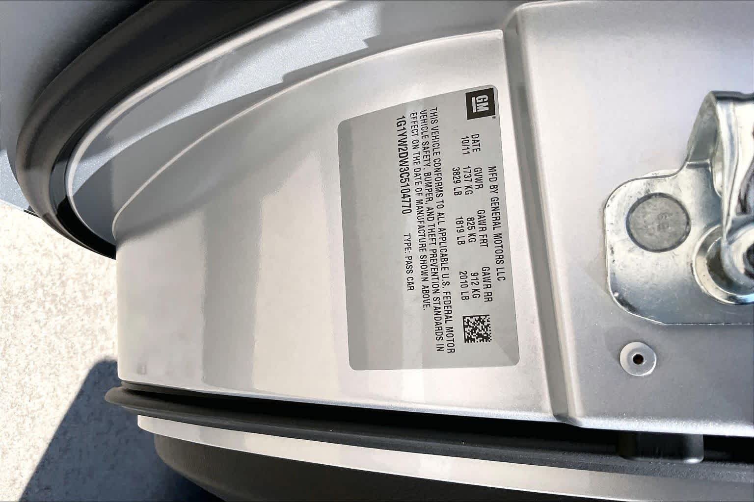 Used 2012 BLADE SILVER METALLIC Chevrolet Z16 Grand Sport w/3LT image 29