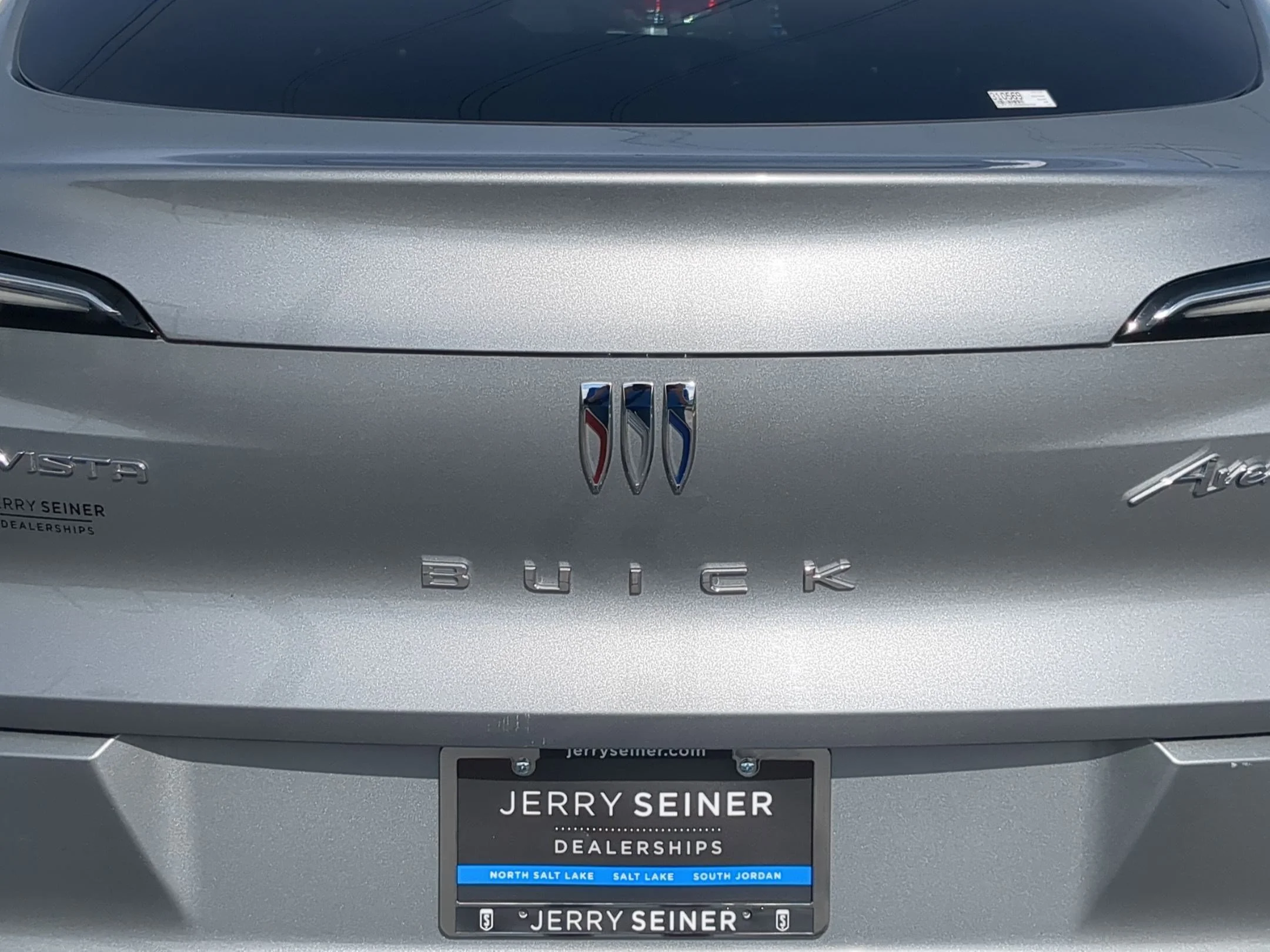 Used 2024 Moonstone Gray Metallic Buick Avenir image 14