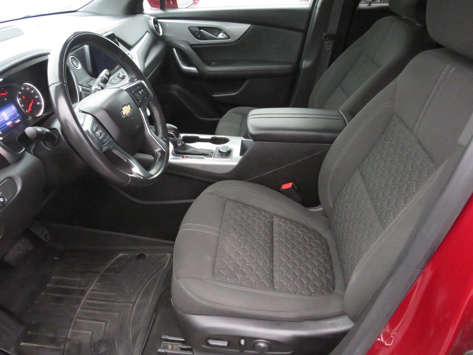 Used 2020 Cajun Red Tintcoat Chevrolet LT image 18