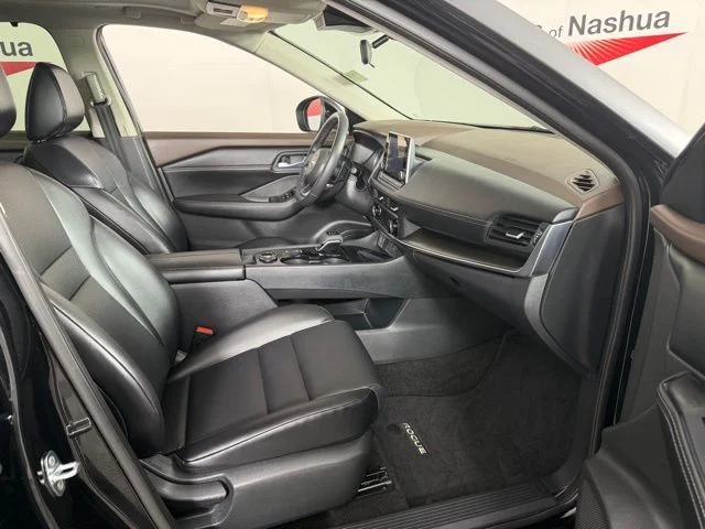 Certified Used 2023 Black Nissan SV image 4
