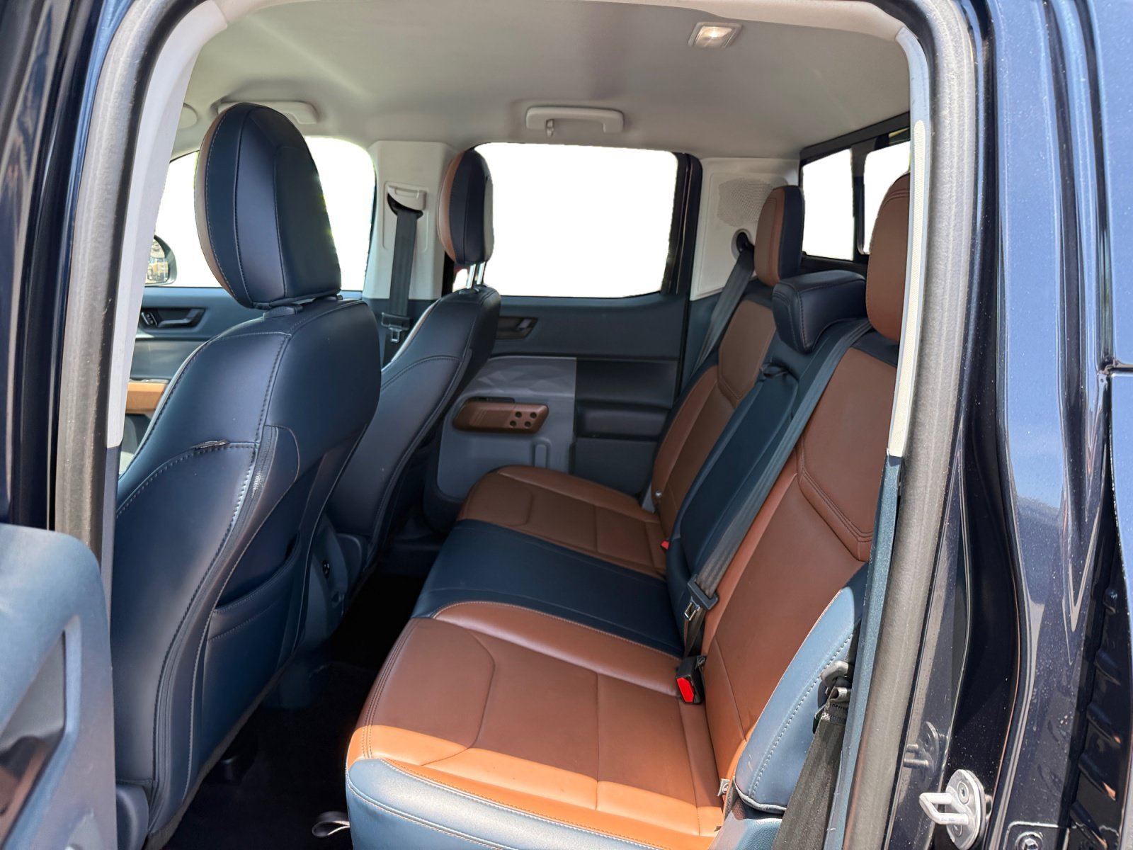 Used 2022 Blue Ford Lariat image 16