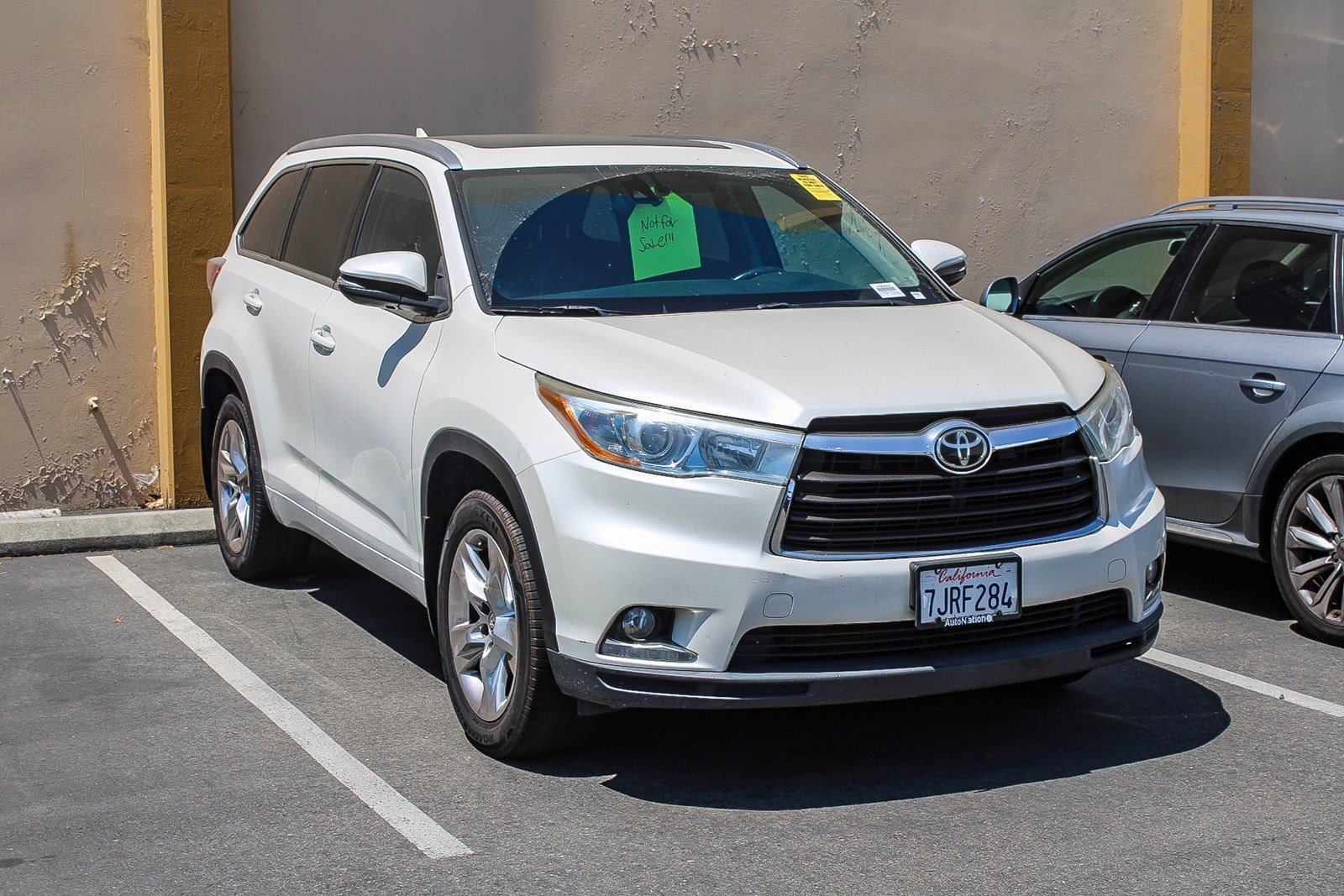 Used 2014 Blizzard Pearl Toyota Limited Platinum image 3