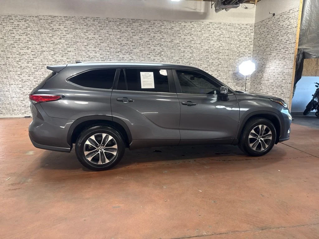Used 2023 Gray Toyota XLE image 8