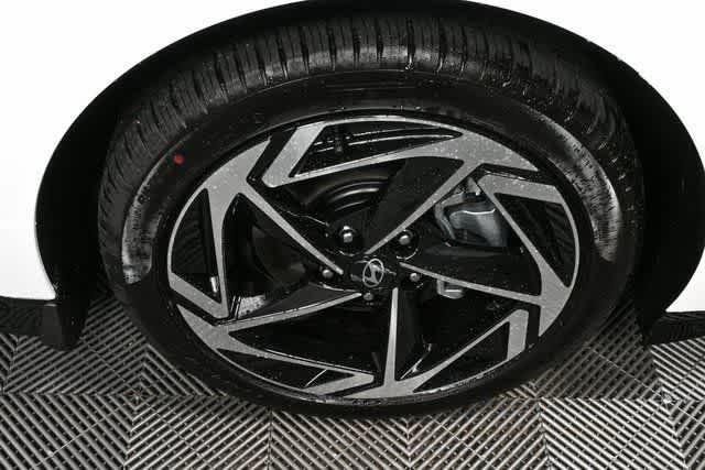 New 2026 Serenity White Hyundai SEL Sport image 47