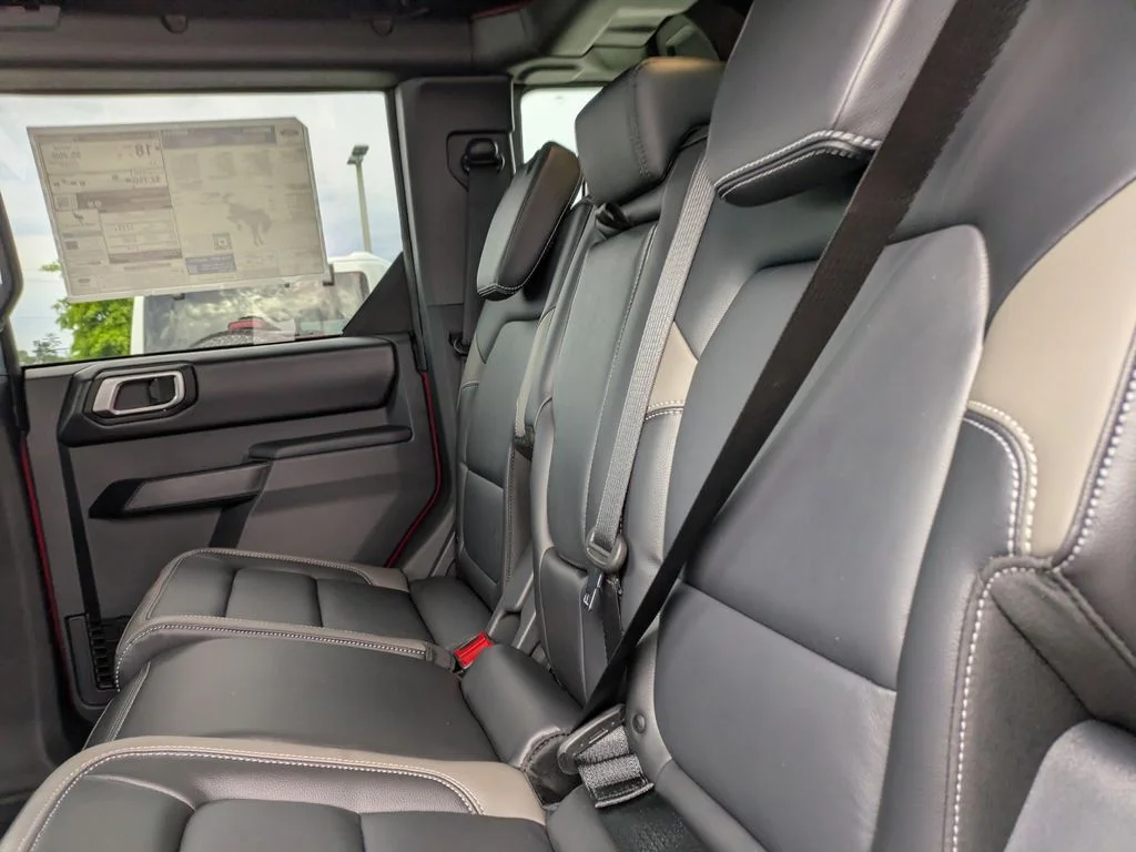 New 2026 Ruby Red Metallic Tinted Clearcoat Ford Outer Banks image 13