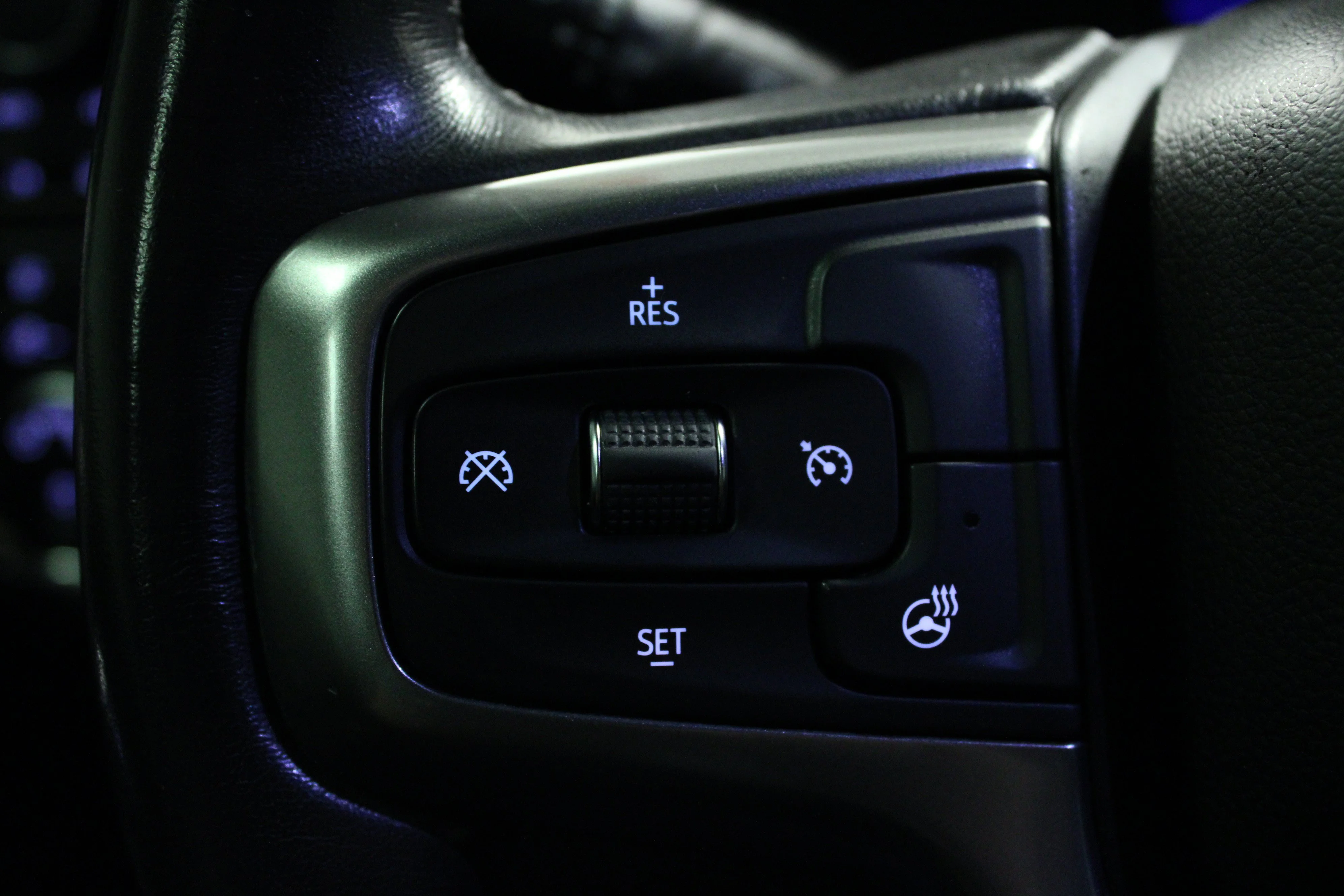 Used 2021 Shadow Gray Metallic Chevrolet RST image 20