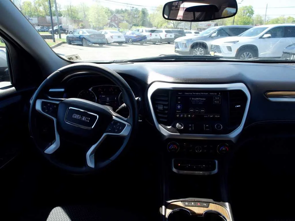 2021 GMC Acadia SLE - Photo 22