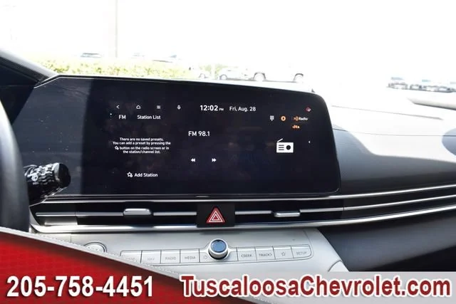 Used 2025 Amazon Gray Hyundai Limited image 34